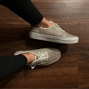 Vans Women’s 9 Silver Glitter Low Top Lace Up Canvas Skate Shoes